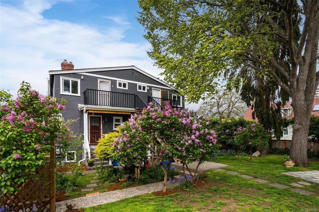 Fifth View of 239 St Andrews St, Victoria, BC, V8V 2N1