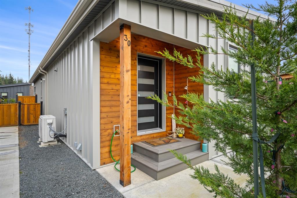 3025 Royston Rd, 1033631, BC,