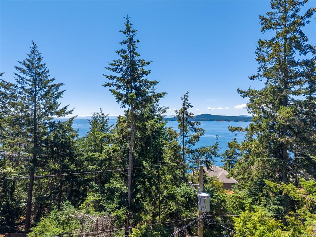 Fifth View of 4812 Cannon Cres, Pender Island, BC, V0N 2M2