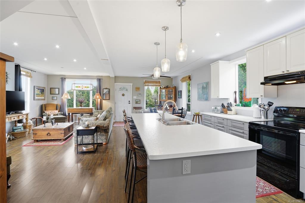1020 4th Ave, 1033652, BC,