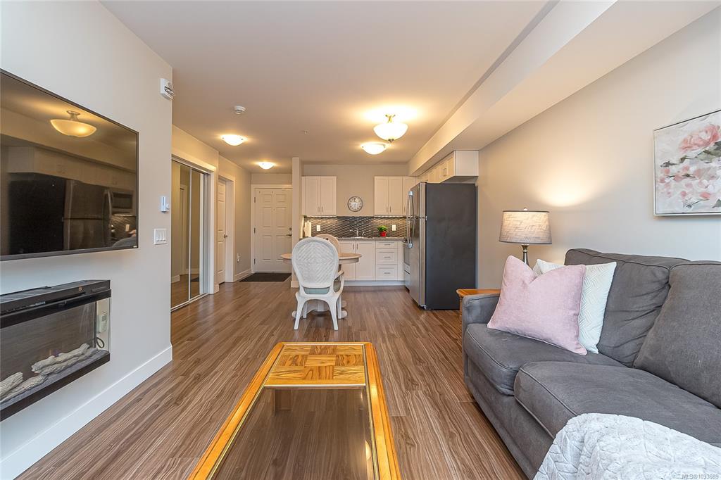 Fourth View of 917 Avrill Rd, Cherish, Langford, BC, V9B 0T2