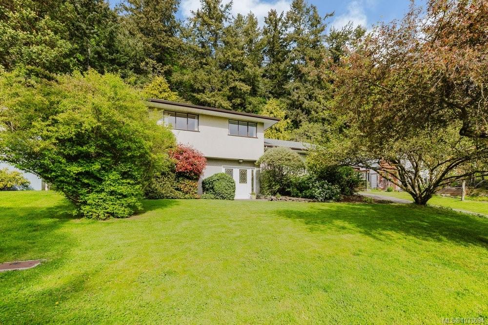 Third View of 4312 Parkside Cres, Saanich, BC, V8N 2C3