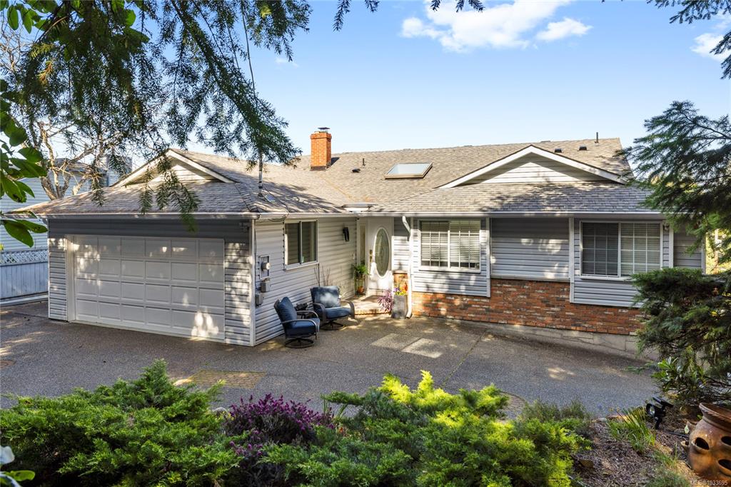 Third View of 1089 College Dr, Nanaimo, BC, V9R 5X3