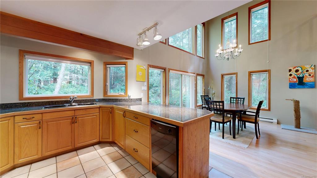 Third View of 190 Grayston Rd, Gabriola Island, BC, V0R 1X1