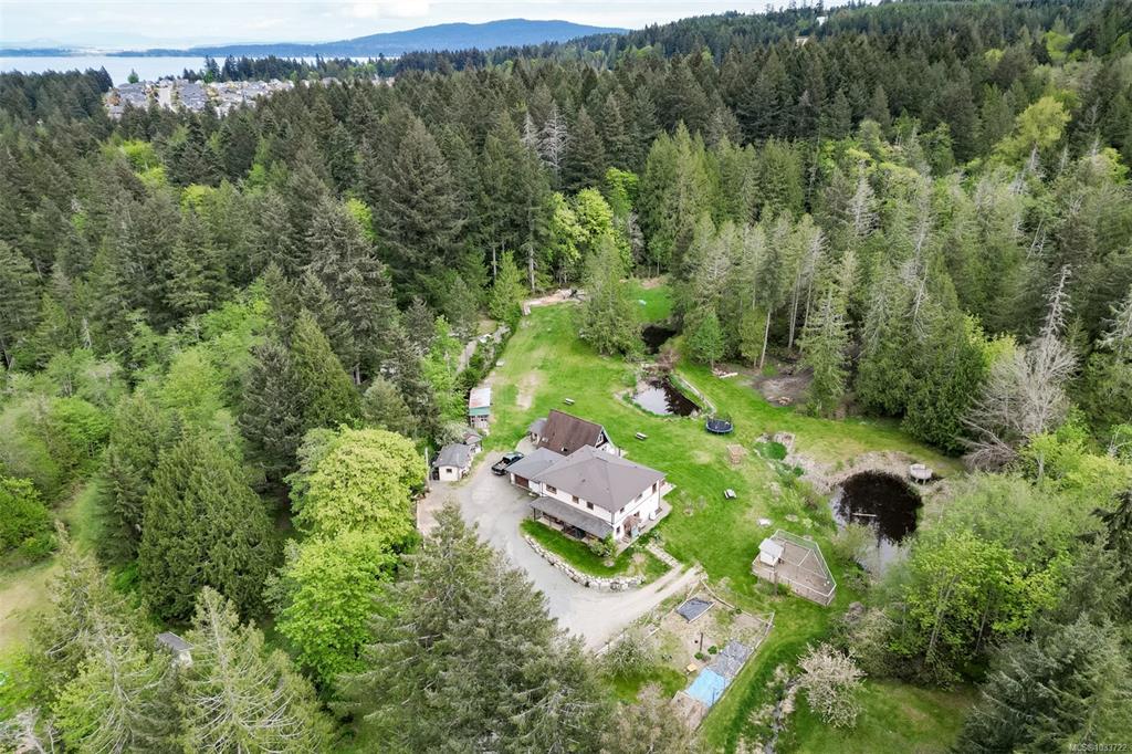 1067 Briarwood Cres, 1033722, BC,