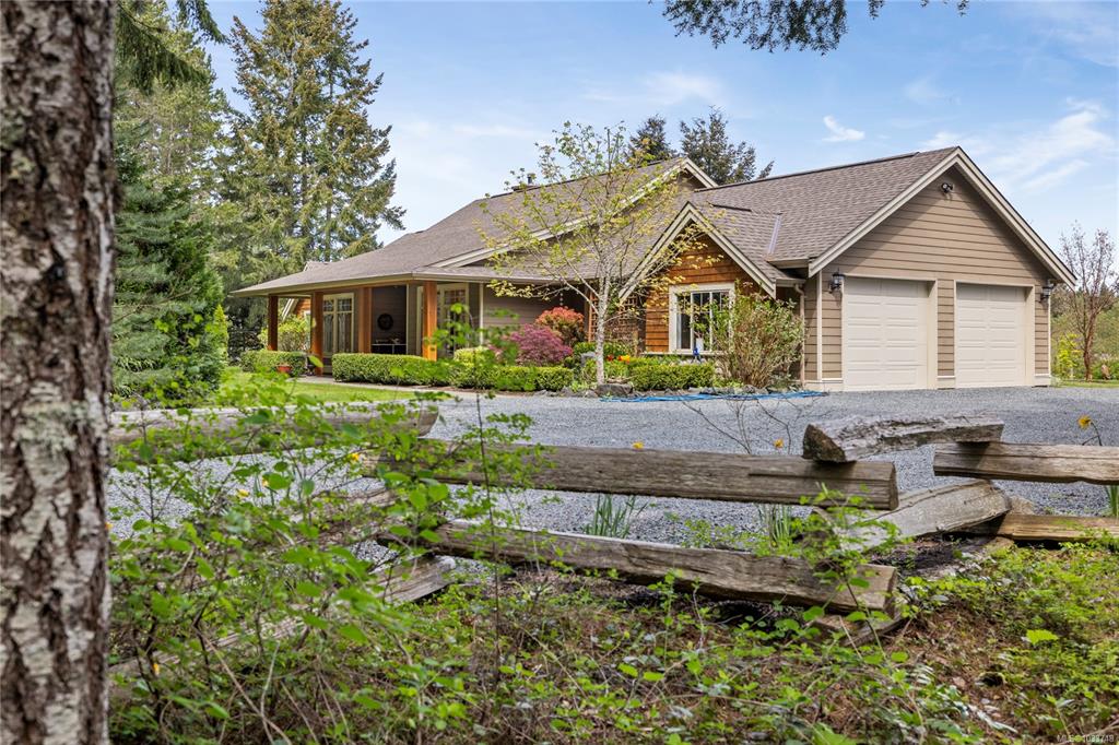 905 Rivers Edge Dr, 1033748, BC,