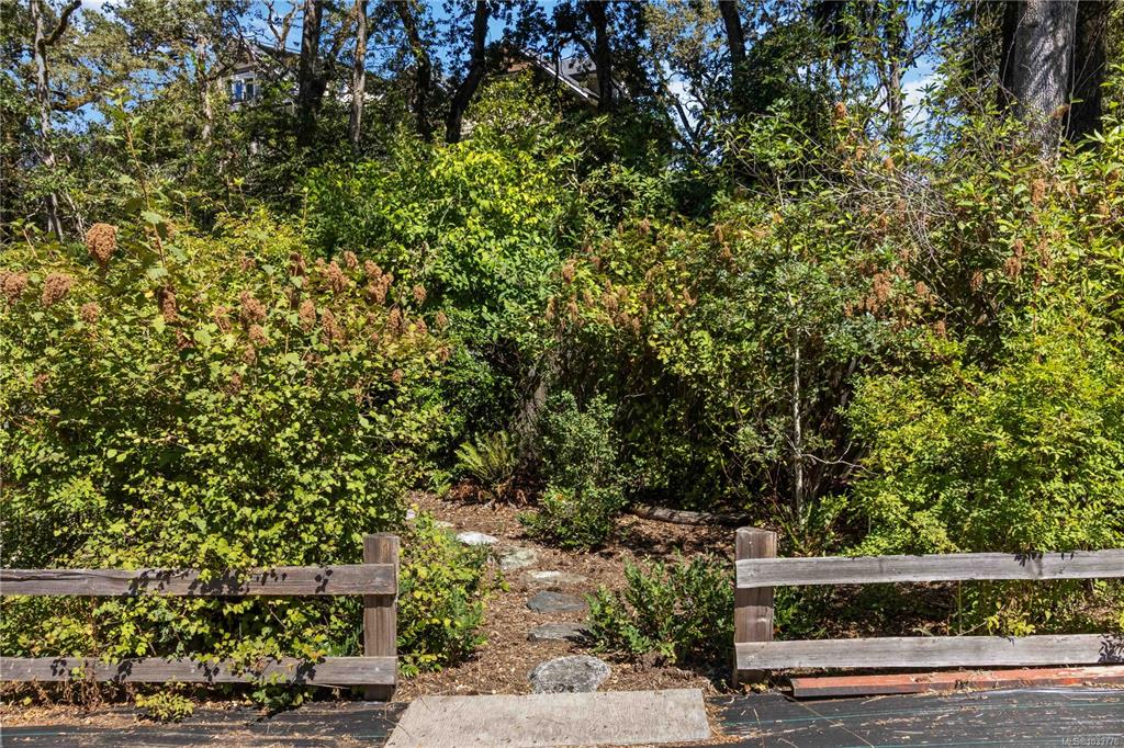 Third View of 929 Woodhall Lane, Saanich, BC, V8X 3L7