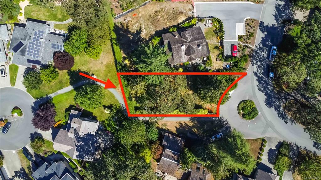 933 Woodhall Dr, 1033779, BC,