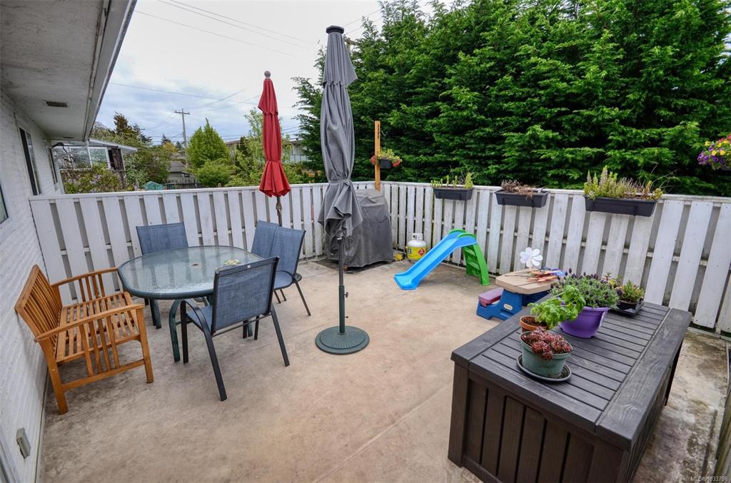 Fourth View of 1809 Laval Ave, Saanich, BC, V8N 1M9