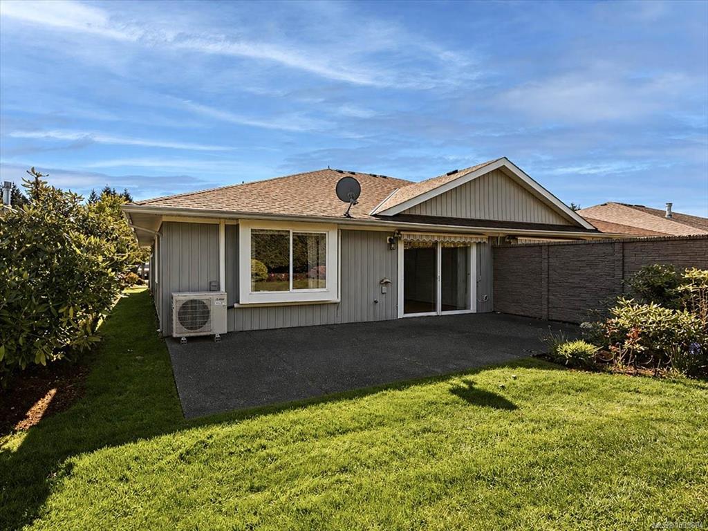 Fourth View of 1919 St Andrews Pl, Courtenay, BC, V9N 9J4