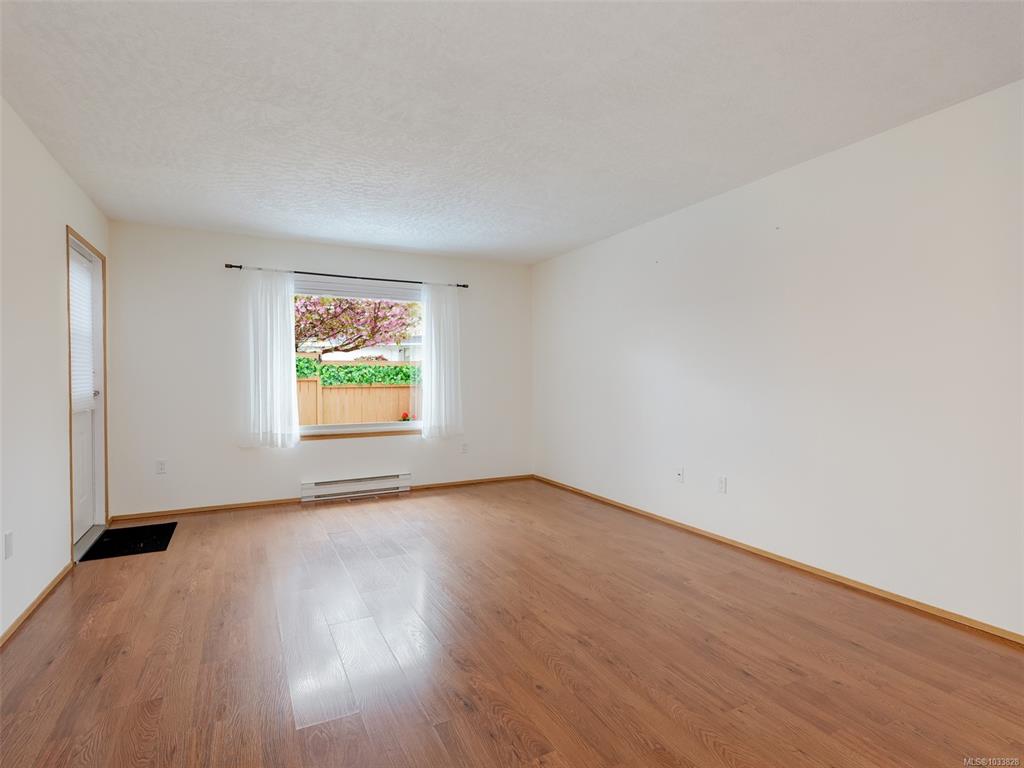 Fourth View of 4125 Interurban Rd, Oak Glen Estates, Saanich, BC, V8Z 4W8