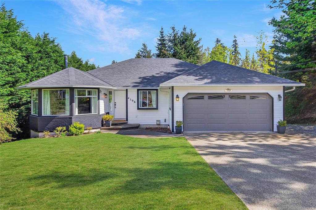 4306 Briardale Rd, 1033829, BC,