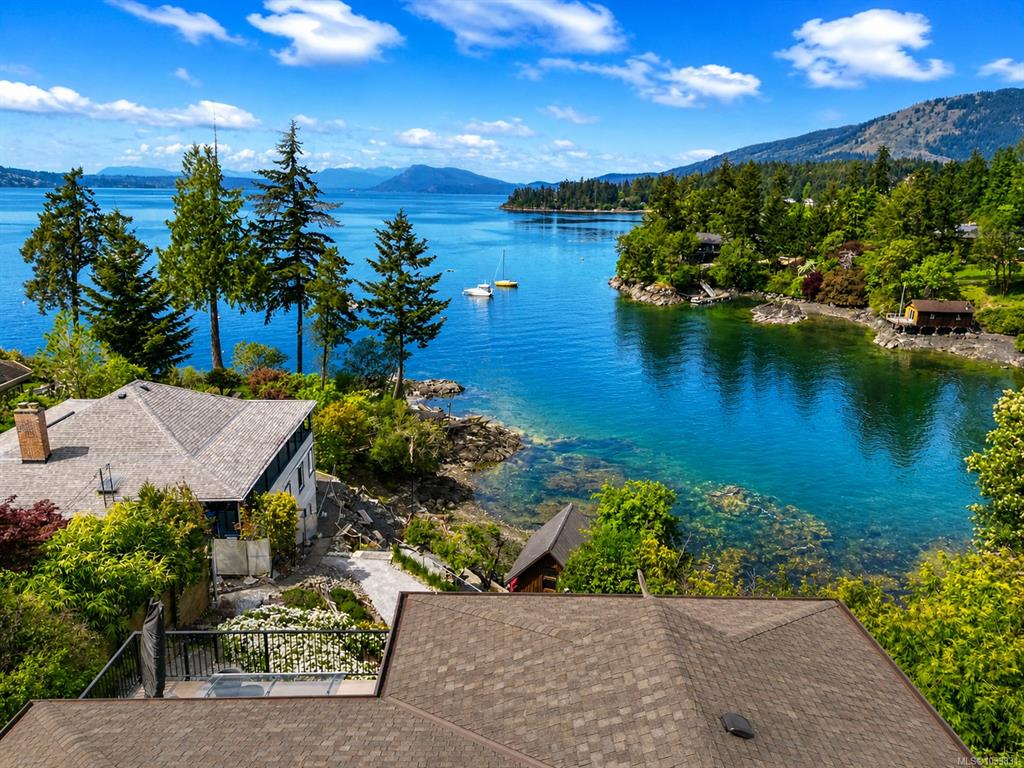 Fourth View of 598 Meldram Dr, North Saanich, BC, V8L 5V8
