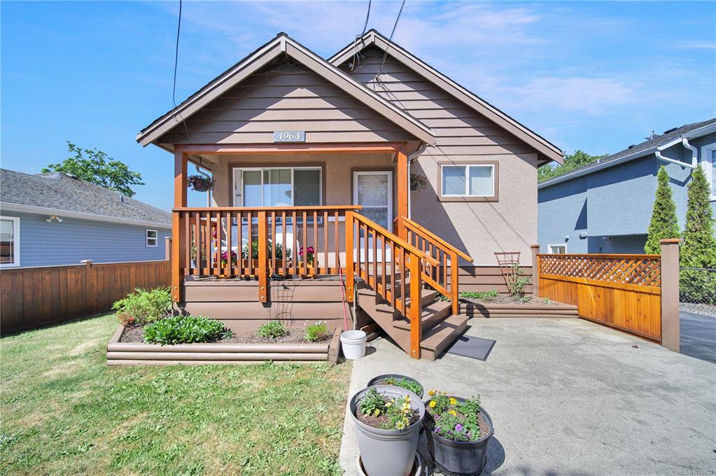 4964 Leslie Ave, 1033832, BC,