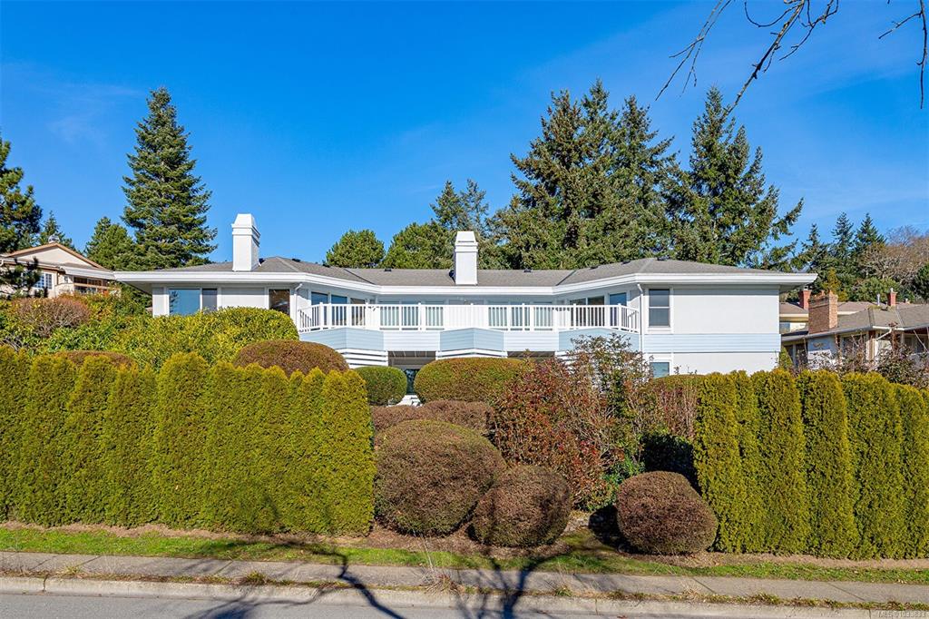 Third View of 4569 Boulderwood Dr, Saanich, BC, V8Y 3A5