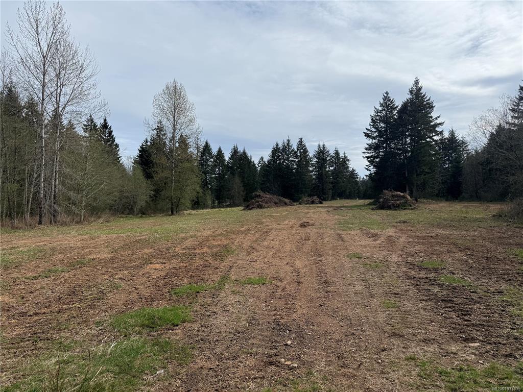 7481 Island Hwy, 1033835, BC,