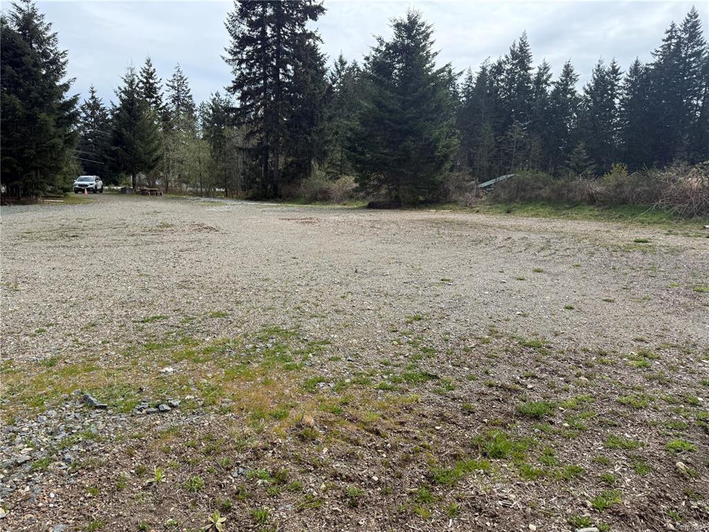 Third View of 7481 Island Hwy, Merville, BC, V0R 2M0
