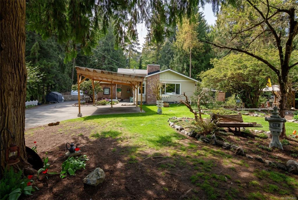 1116 Cheeke Rd, 1033865, BC,