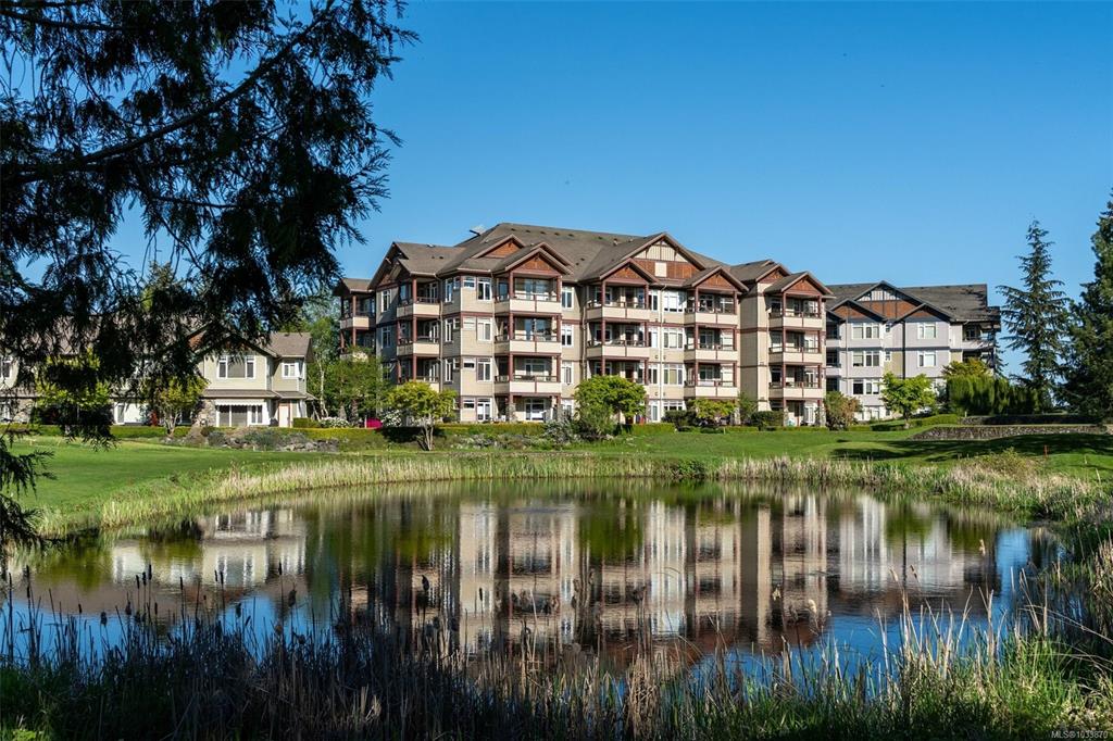 1115 Craigflower Rd, 1033870, BC,
