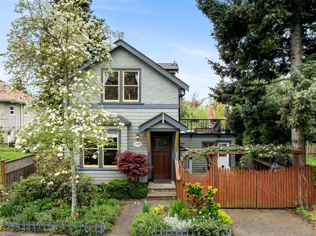 1129 Vista Hts, 1033873, BC,