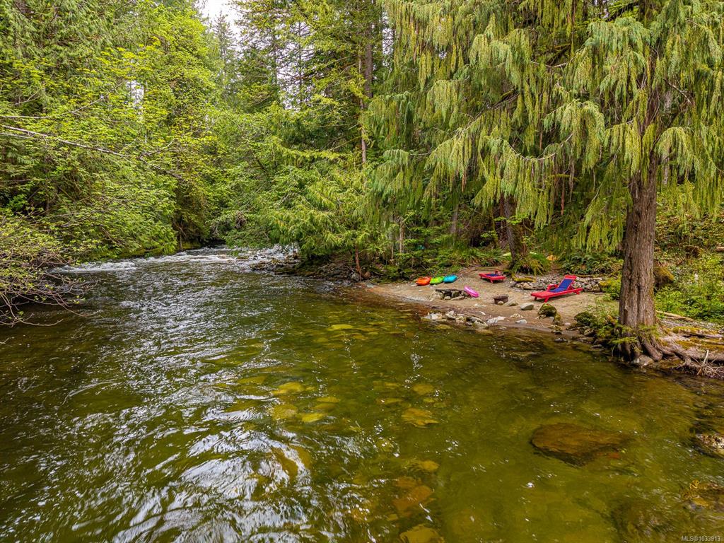4010 Forbidden Plateau Rd, 1033913, BC,
