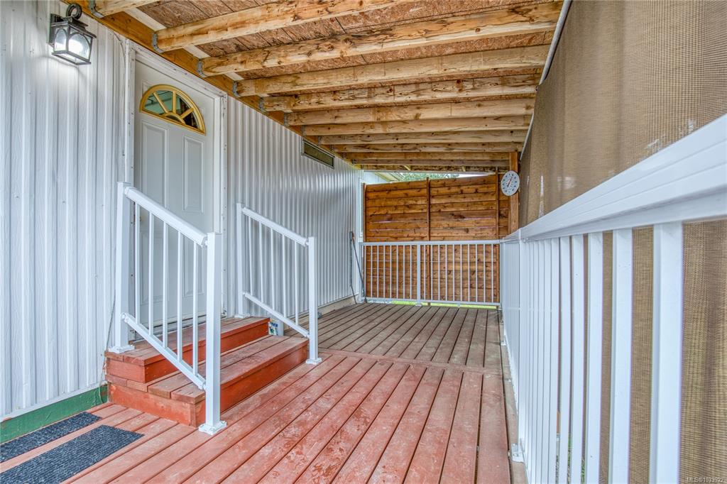 Fourth View of 80 Fifth St, Mountain View Manufactured Home Parl, Nanaimo, BC, V9R 1N1