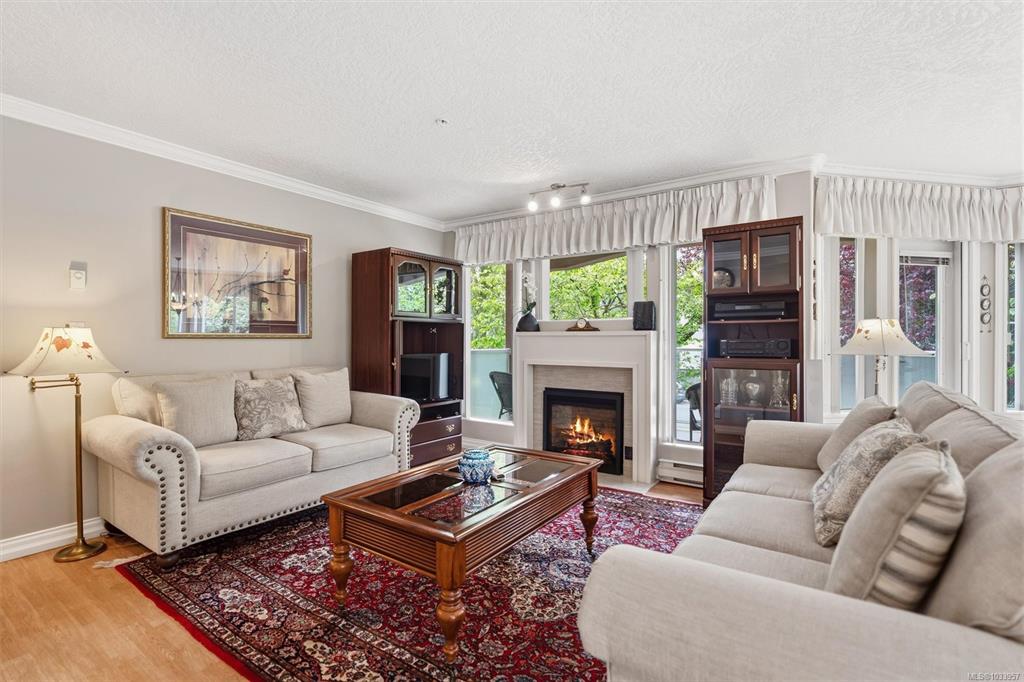 Fourth View of 405 Quebec St, Victoria, BC, V8V 4Z2
