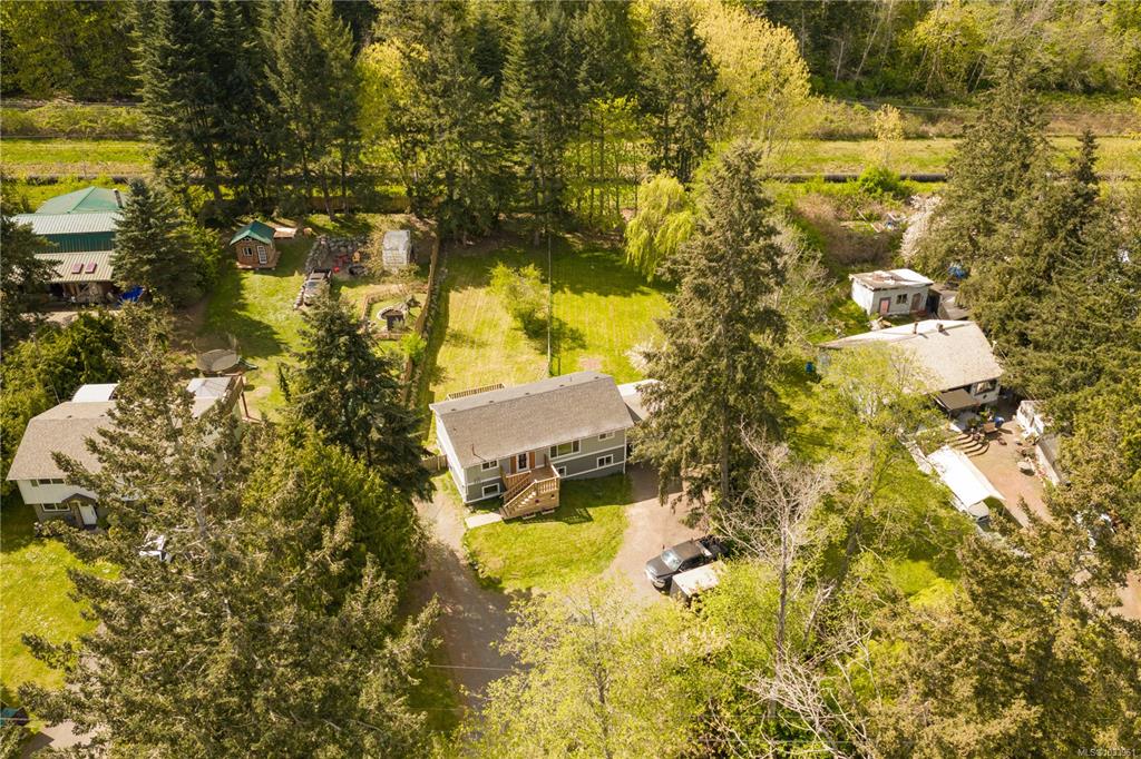 1441 White Rd, 1033961, BC,