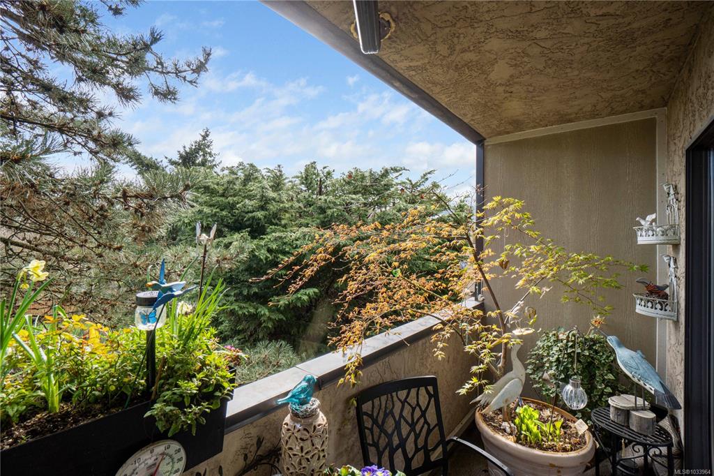550 Bradley St, 1033964, BC,