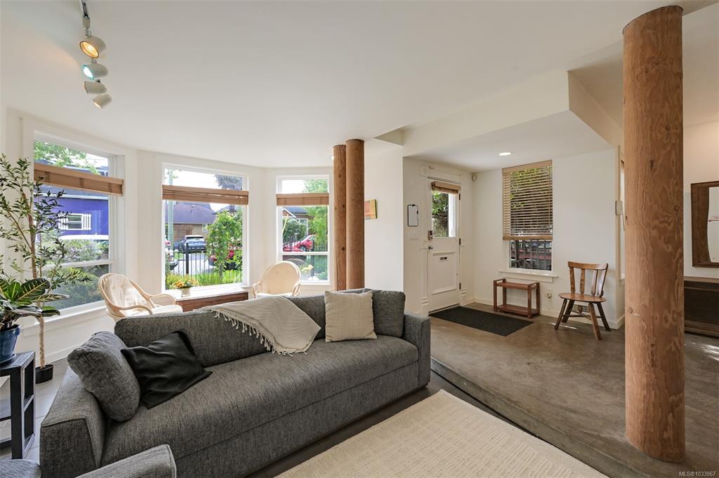 Fourth View of 80 San Jose Ave, Victoria, BC, V8V 2C2