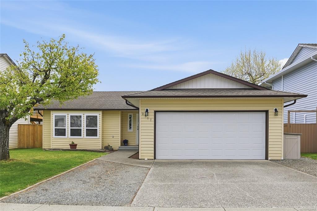 Second View of 2517 Nadely Cres, Nanaimo, BC, V9T 5Y1