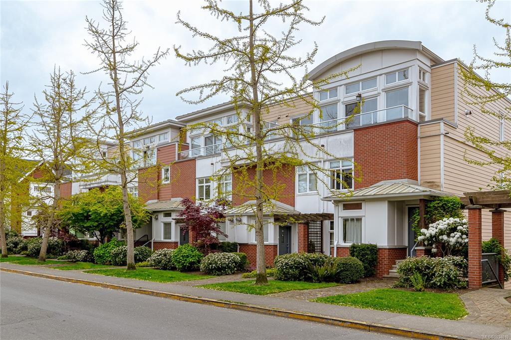 Fourth View of 60 Dallas Rd, Victoria, BC, V8V 1A2