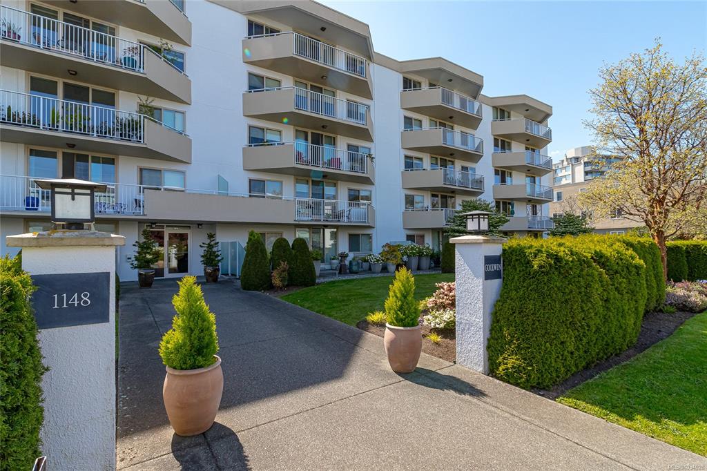 1148 Goodwin St, 1034028, BC,