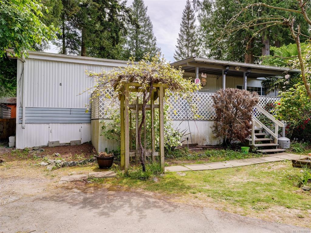 Third View of 2741 Stautw Rd, Central Saanich, BC, V8M 2E9