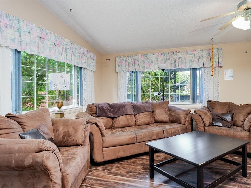 Fourth View of 2741 Stautw Rd, Central Saanich, BC, V8M 2E9
