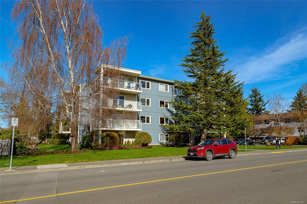 2360 James White Blvd, 1034061, BC,