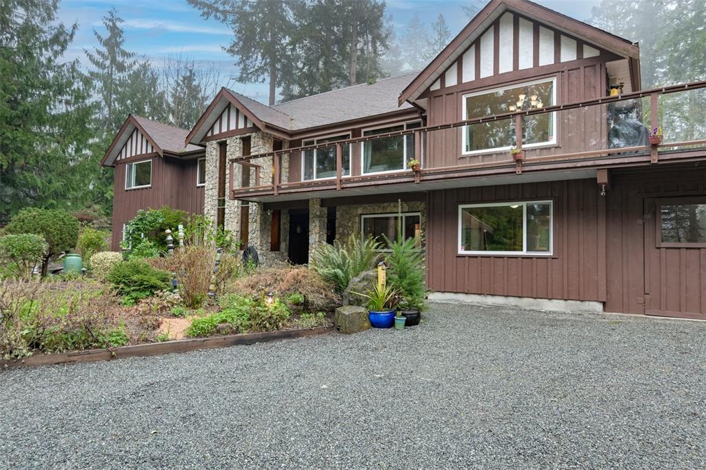 Third View of 11391 West Saanich Rd, North Saanich, BC, V8L 5H1