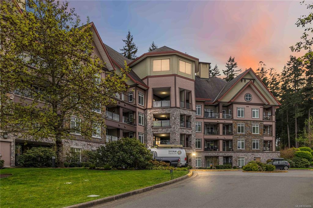 1395 Bear Mountain Pkwy, 1034066, BC,