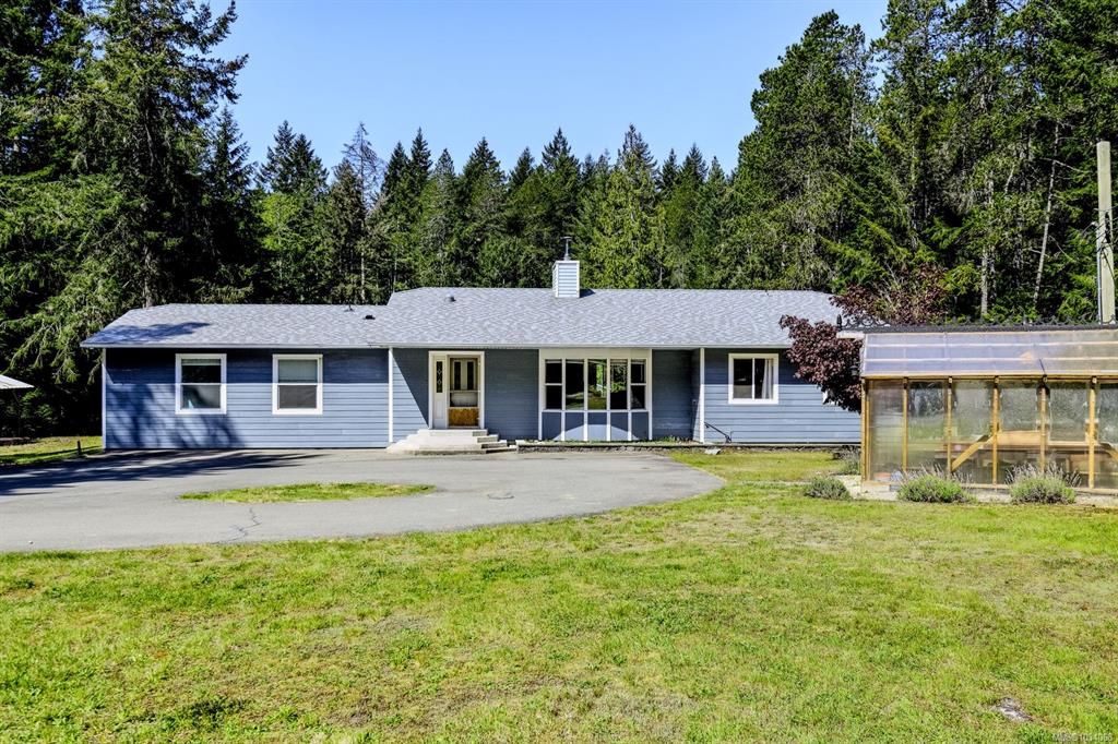 Second View of 520 Corcan Rd, Qualicum Beach, BC, V9K 2E9