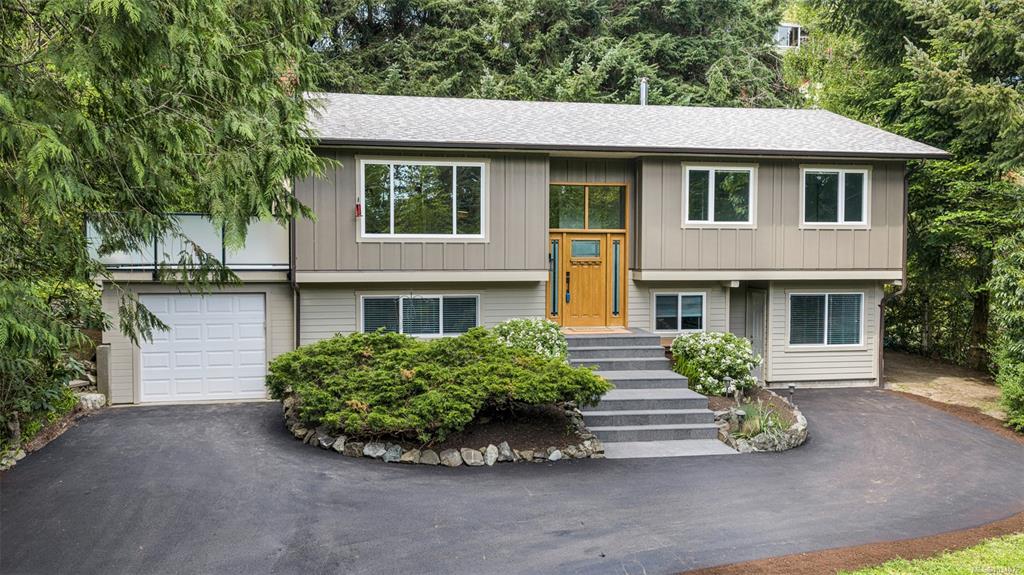 Fourth View of 5222 Beckton Rd, Saanich, BC, V8Y 2C1