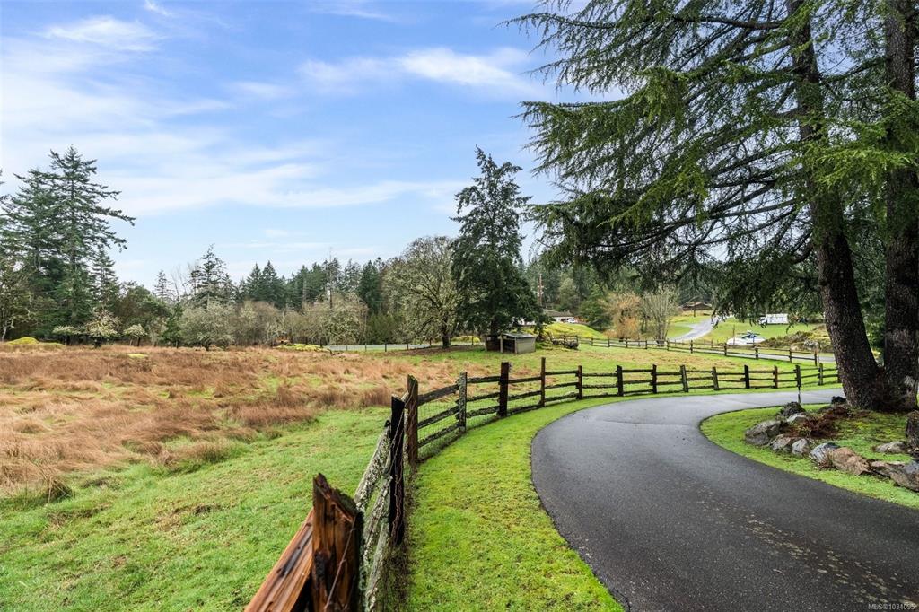 Fourth View of 4395 Liberto Rd, Saanich, BC, V9E 2C4