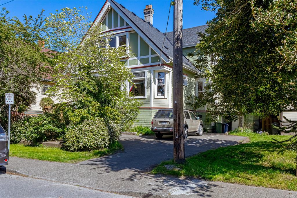143 Government St, 1034114, BC,