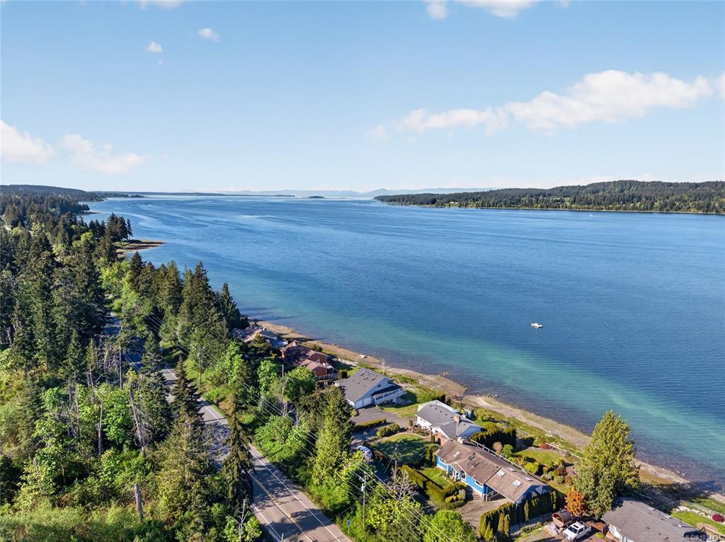 6768 Buckley Bay Frontage Rd W, 1034136, BC,
