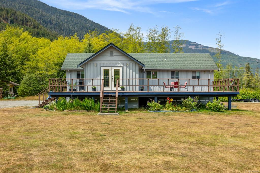 843 Sayward Rd, 1034146, BC,