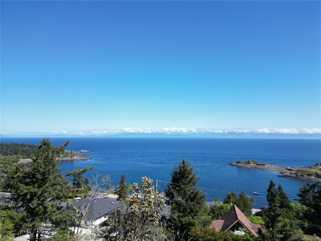 Third View of 3845 Sundown Dr, Nanaimo, BC, V9T 4R1