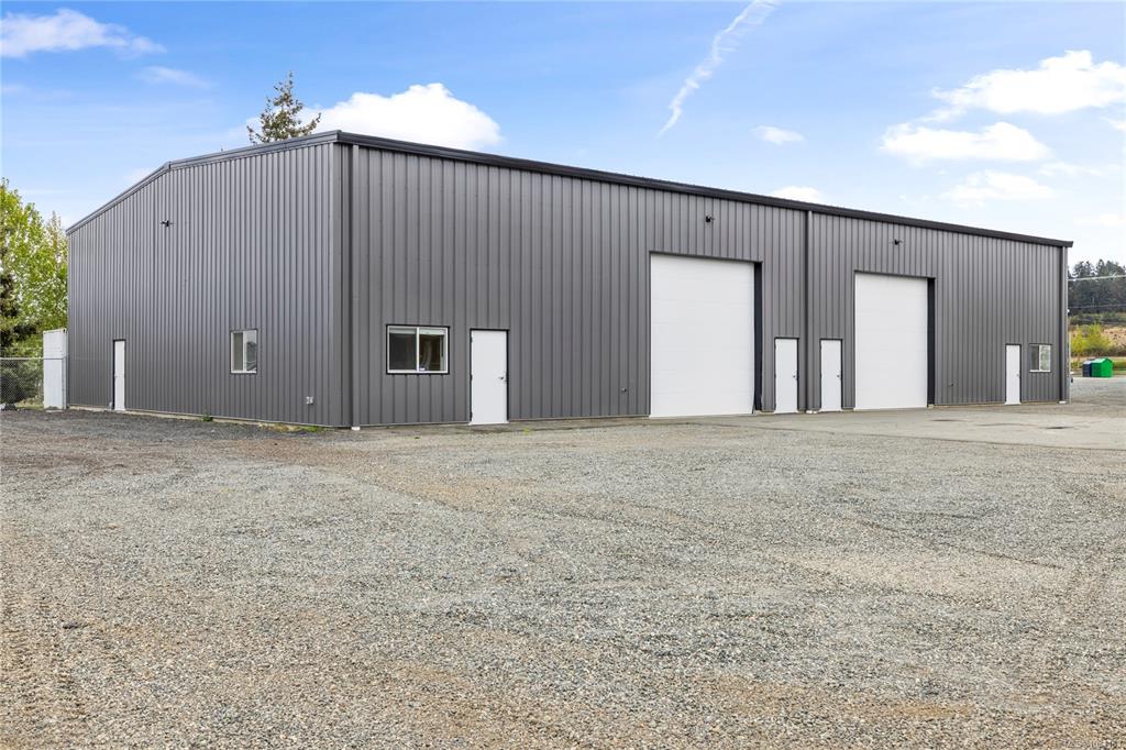 MLS® listing #31178497 for sale located at 1486 Springhill Rd