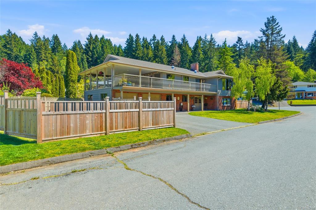 2841 Roseborough Ave, 1034168, BC,