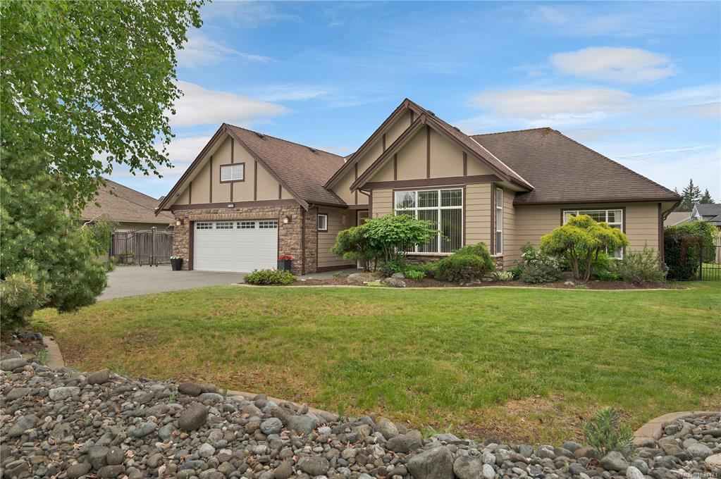 Third View of 2185 Forest Grove Dr, Campbell River, BC, V9W 6H9