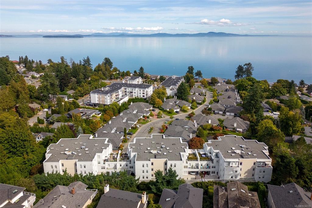5110 Cordova Bay Rd, 1034210, BC,