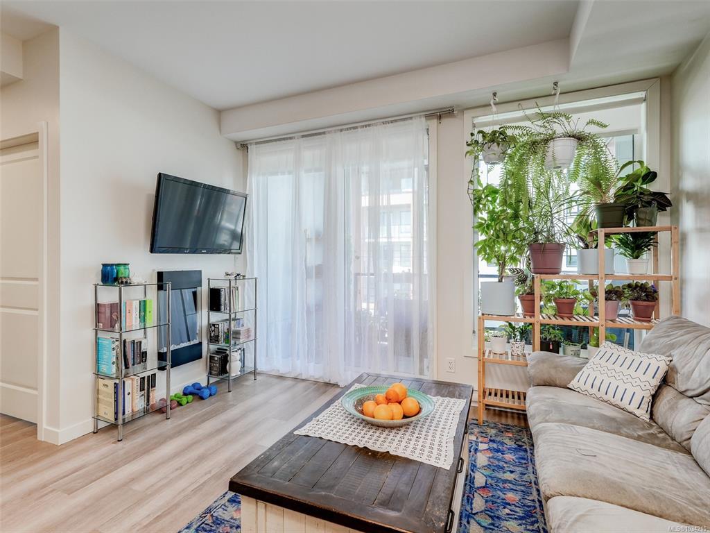 Fourth View of 815 Orono Ave, Langford, BC, V9B 2T9